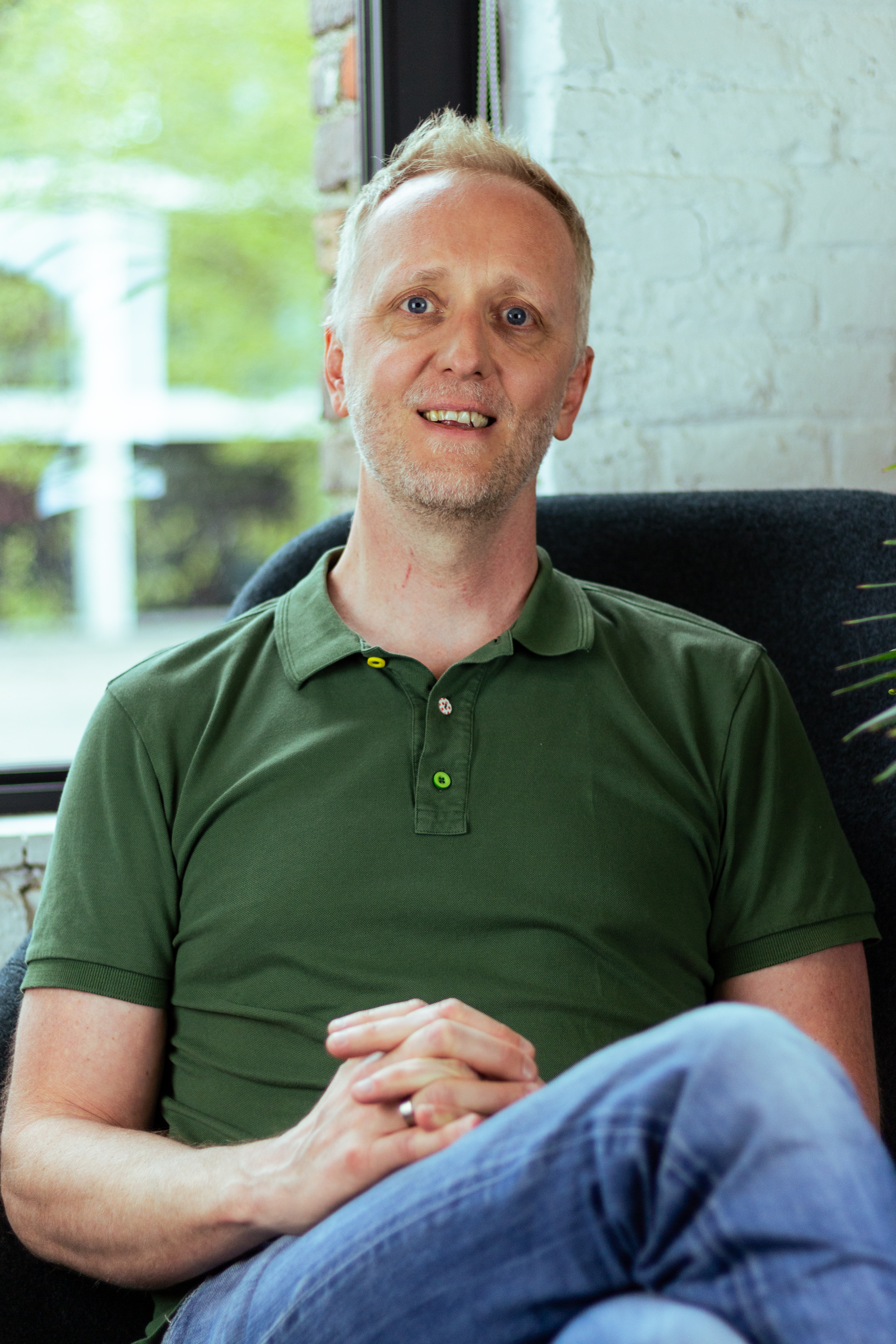 Portrait of Kris Van Vlaenderen, co-founder and CPO of Kannika